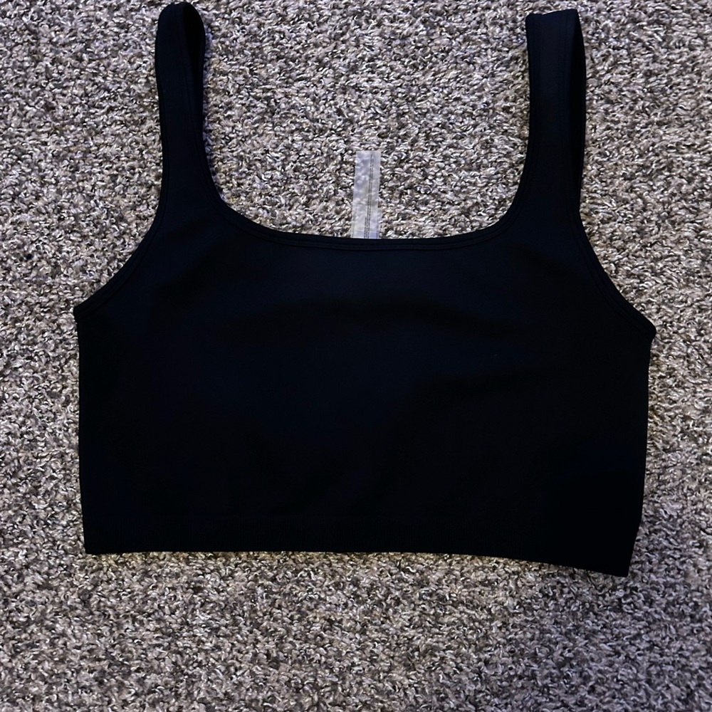 Golden Aritzia Women's Cropped Black Square Tank